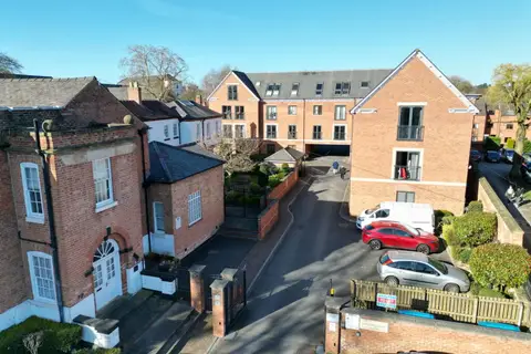 2 bedroom apartment, Ashbourne Road, Derby, DE22 3BF
