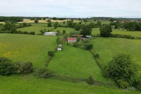3 bedroom farm house, High Lane East, West Hallam, Ilkeston, DE7 6HW