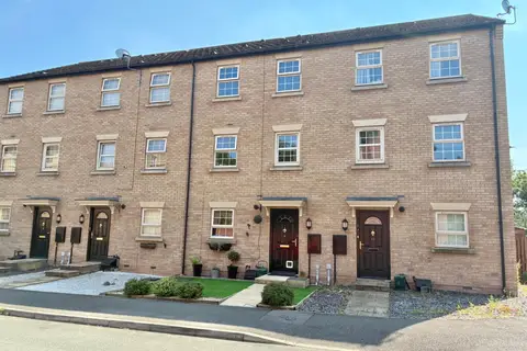 2 bedroom terraced house, Towpath Way, Spondon, Derby, DE21 7SL